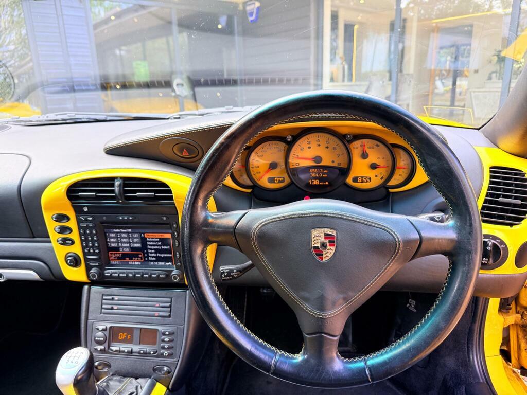 Porsche 911 3.6 911 Carrera Black #37