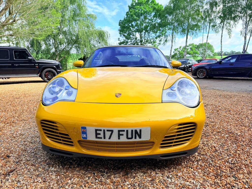 Porsche 911 3.6 911 Carrera Black #26