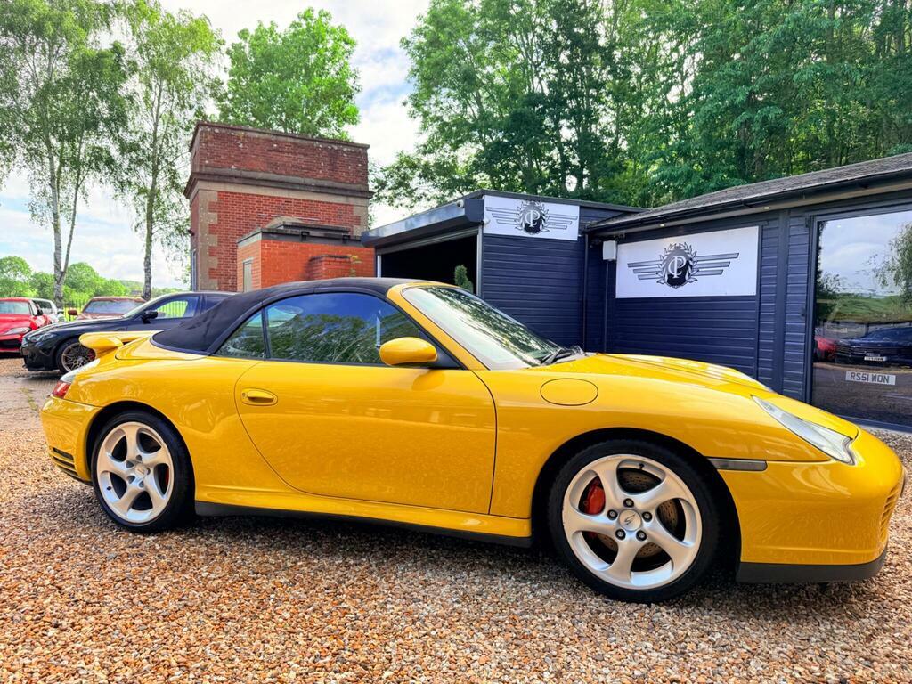 Porsche 911 3.6 911 Carrera Black #30