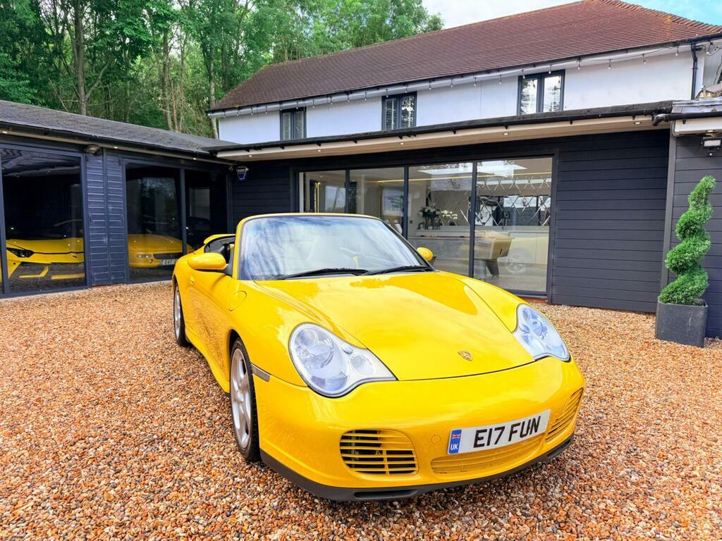 Porsche 911 3.6 911 Carrera Black #17