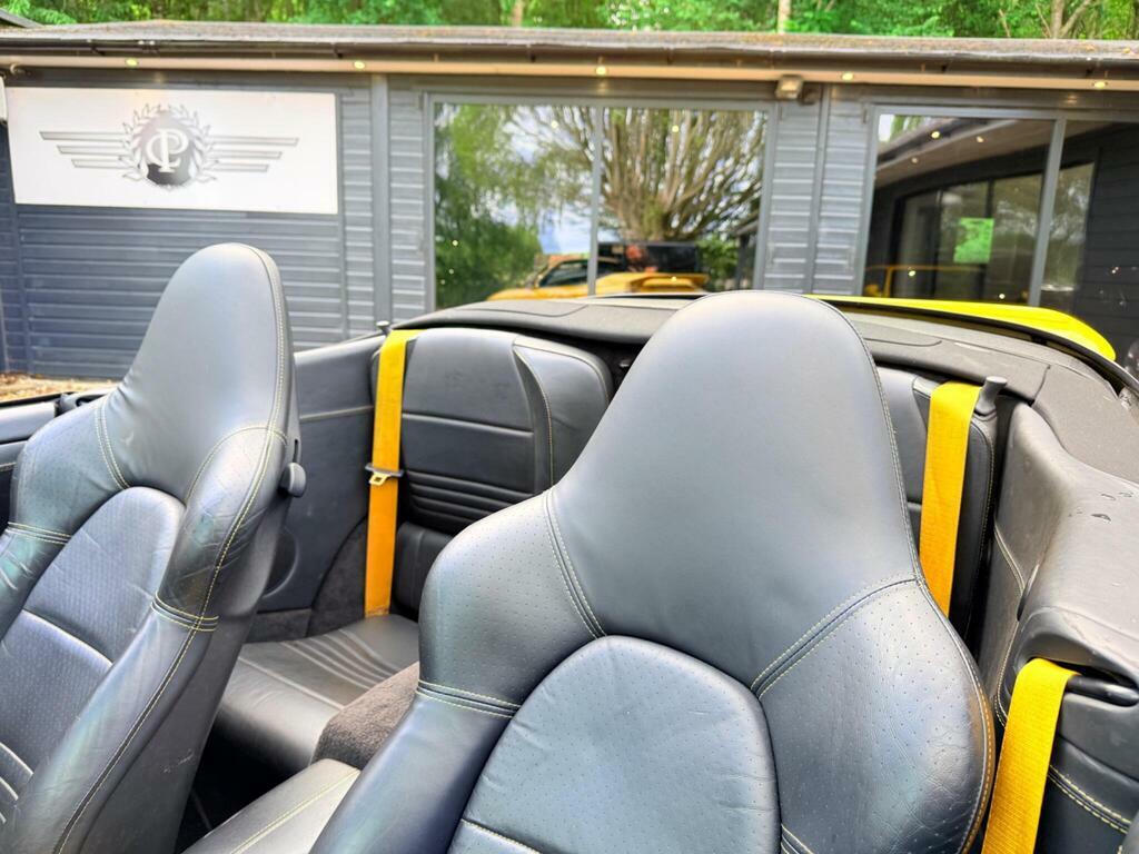 Porsche 911 3.6 911 Carrera Black #39