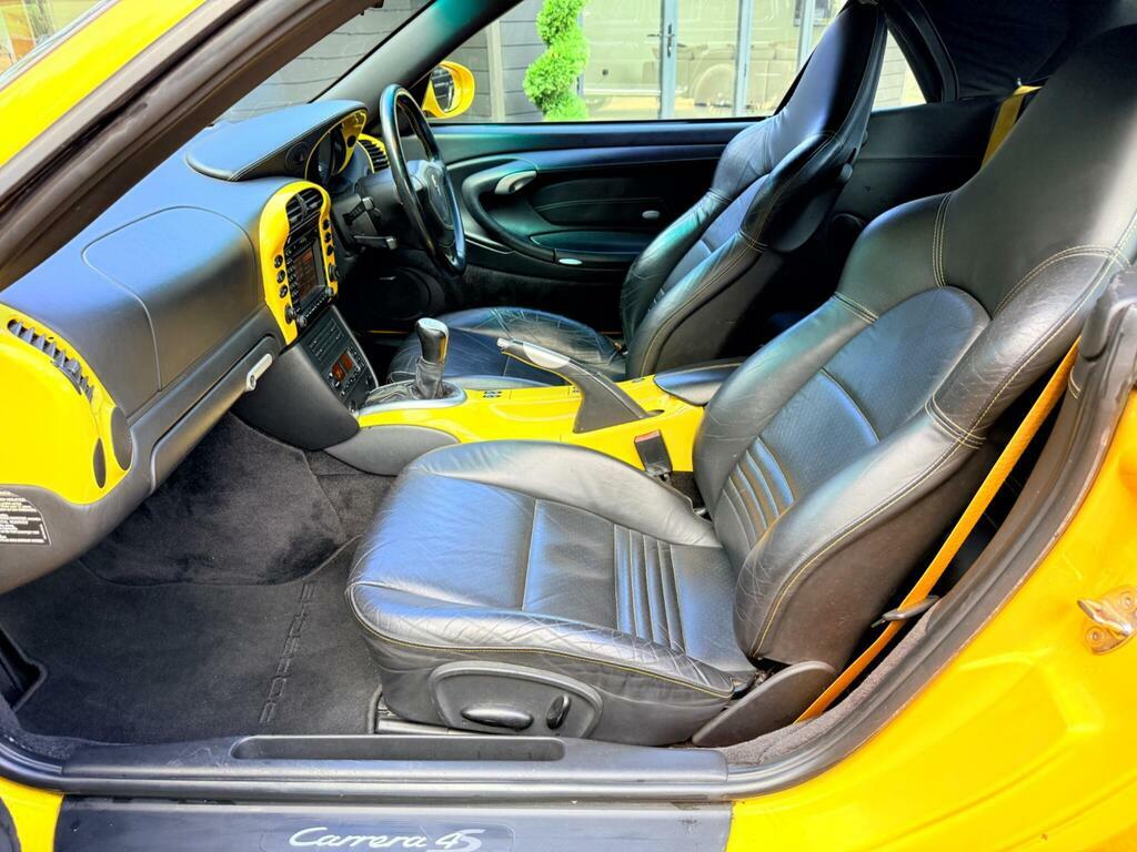 Porsche 911 3.6 911 Carrera Black #36