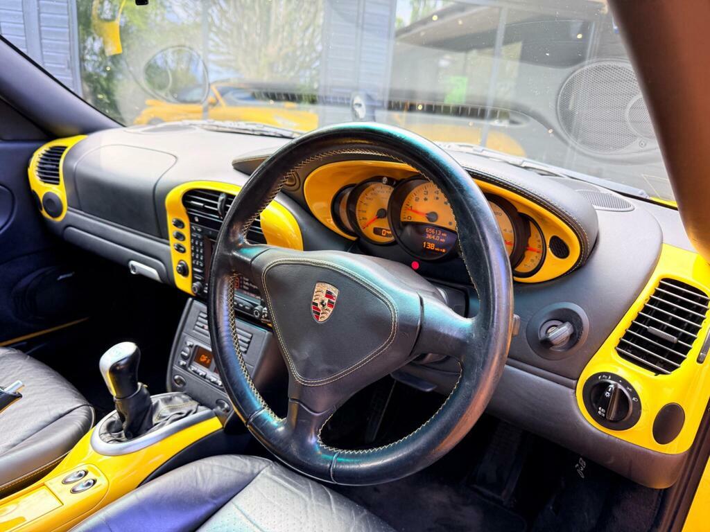 Porsche 911 3.6 911 Carrera Black #38