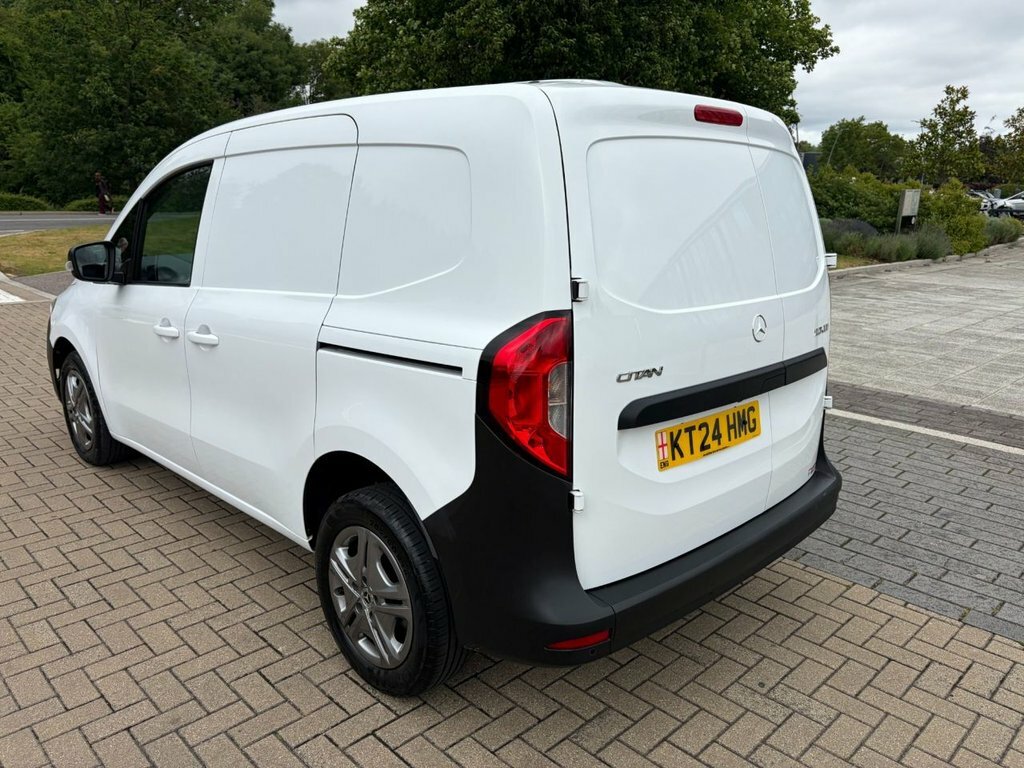 Mercedes-Benz CITAN 1.5L Progressive White #4