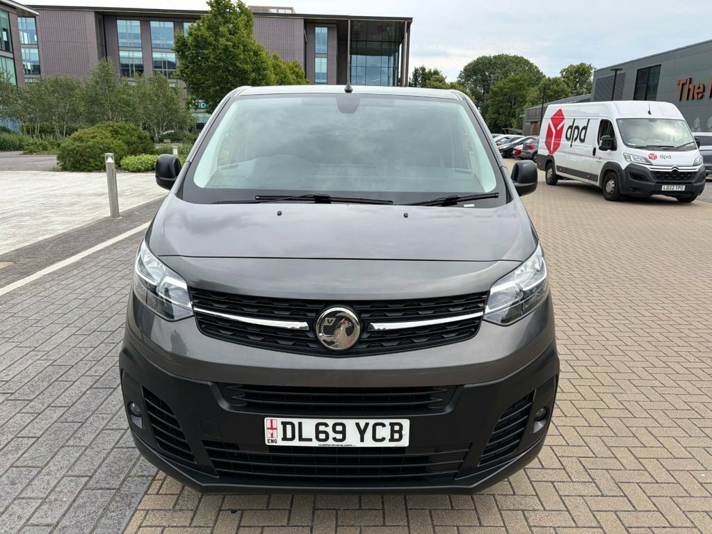Vauxhall Vivaro 2L Dynamic 6Dr Grey #2