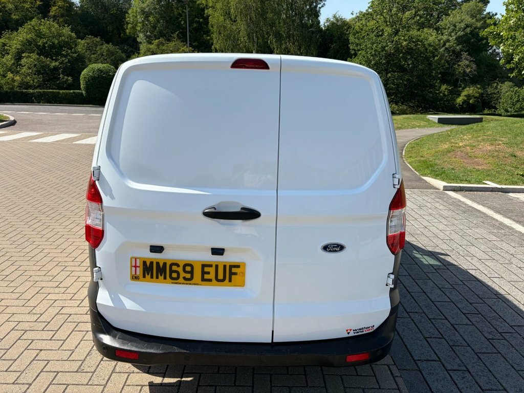 Ford Transit Courier 1L Leader White #5