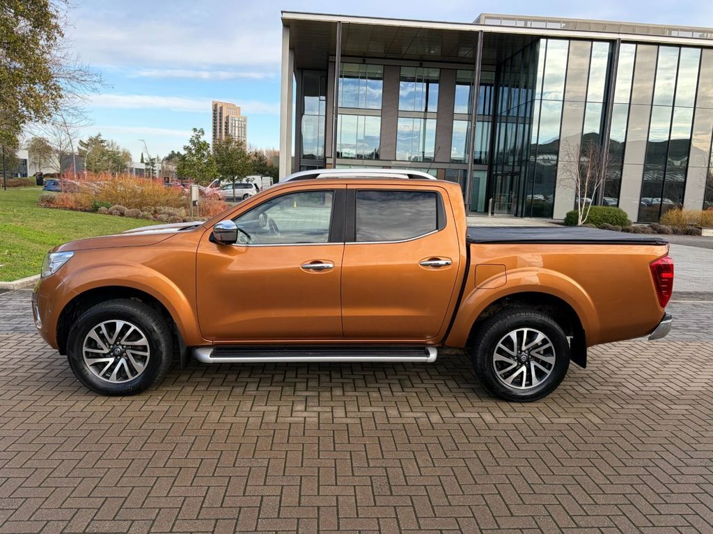 Nissan Navara 2.3L Tekna Brown #2
