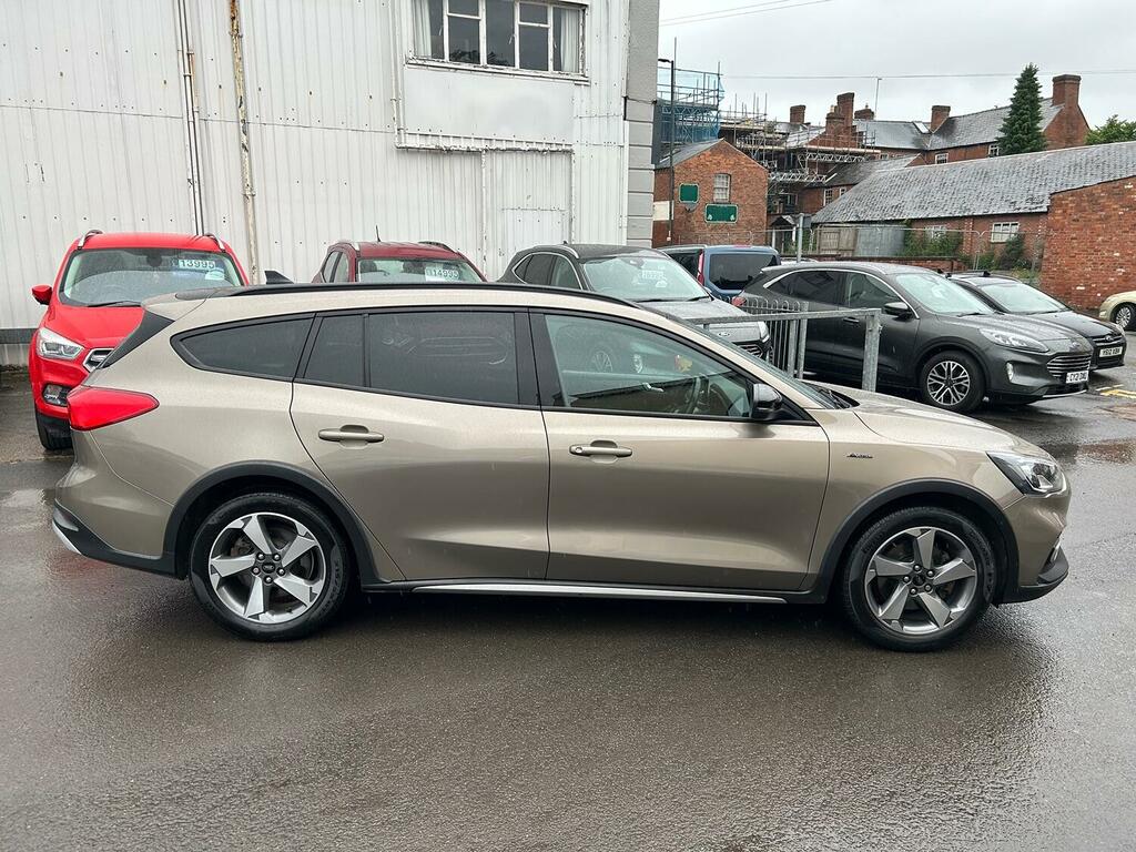 Ford Focus Estate 1.0 T 125Ps Active Estate 2019 DV69YCA Silver #4