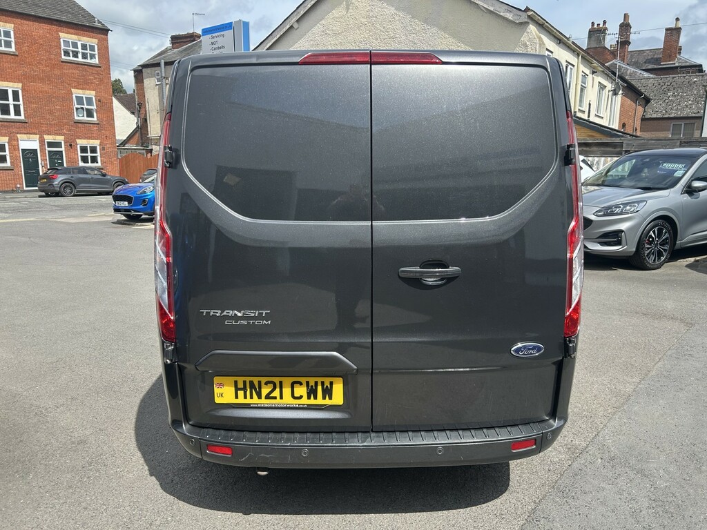 Ford Transit Custom Limited Van 2.0 300 L2 2.0L Ecoblue 130Ps Fwd 6 Sp HN21CWW Grey #4