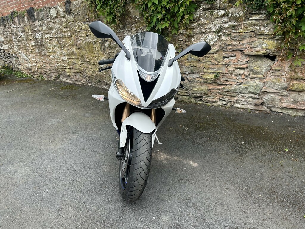 Triumph  Sprint 1050 Gt Abs Sports Tourer 20K 13 Reg Pplat Silver #5