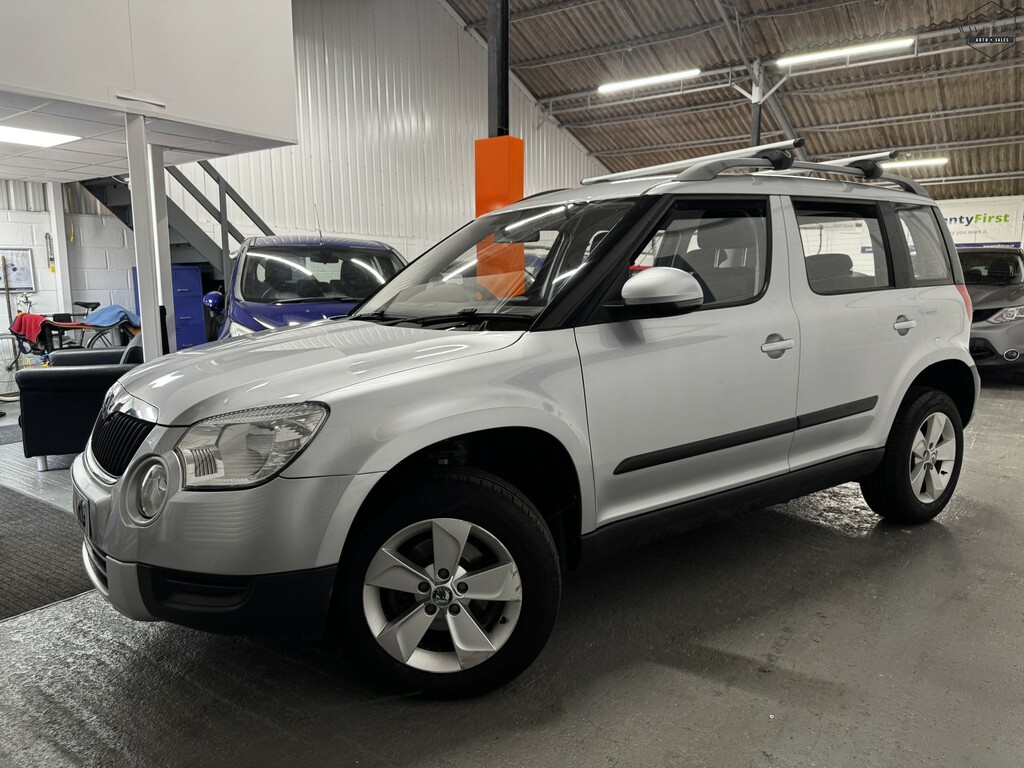 Skoda Yeti Suv 1.2 Tsi S 201363 Silver #3