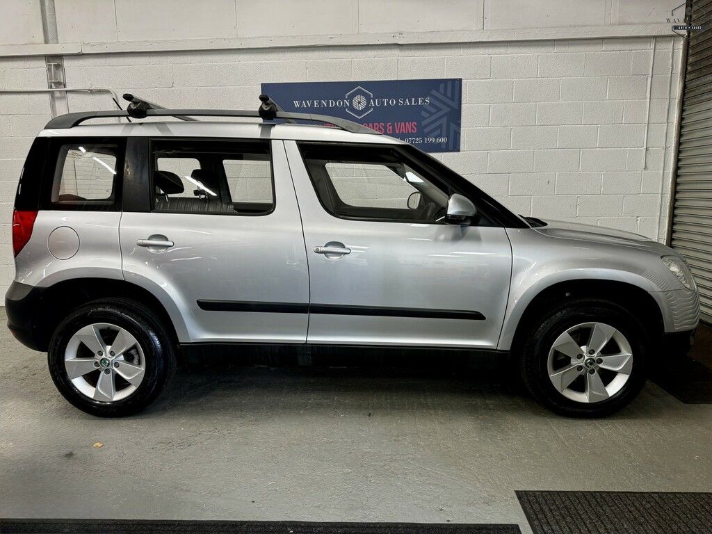 Skoda Yeti Suv 1.2 Tsi S 201363 Silver #2