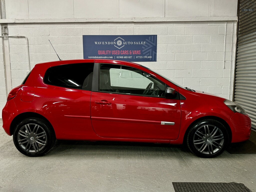 Renault Clio 1.2 Dynamique Tomtom SG12KZP Red #3