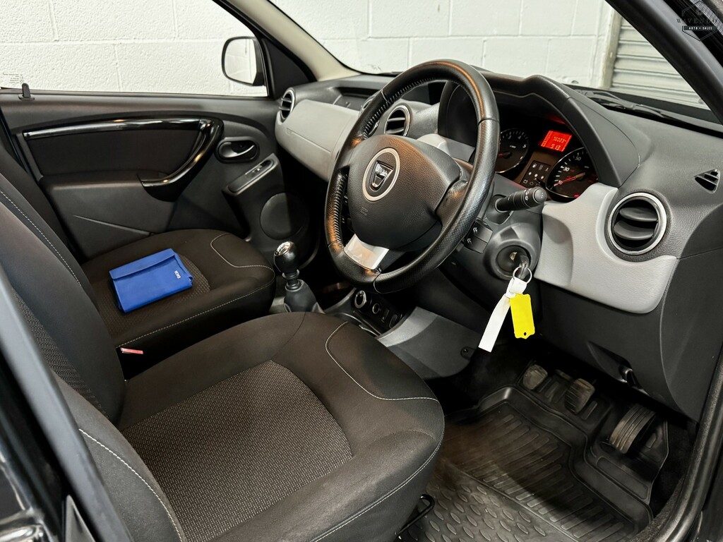 Dacia Duster 1.5 Dci Laureate Euro 5 Grey #10