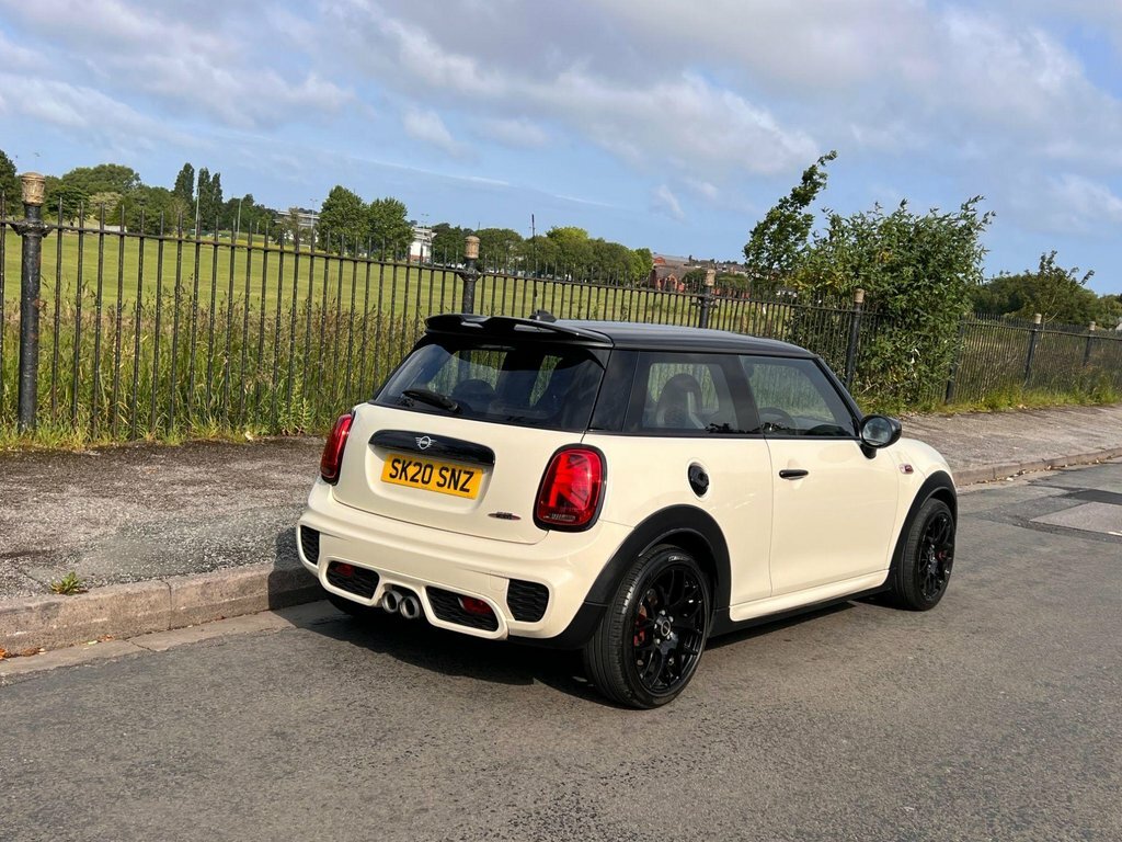 Mini Hatch 2L John Cooper Works SK20SNZ White #6