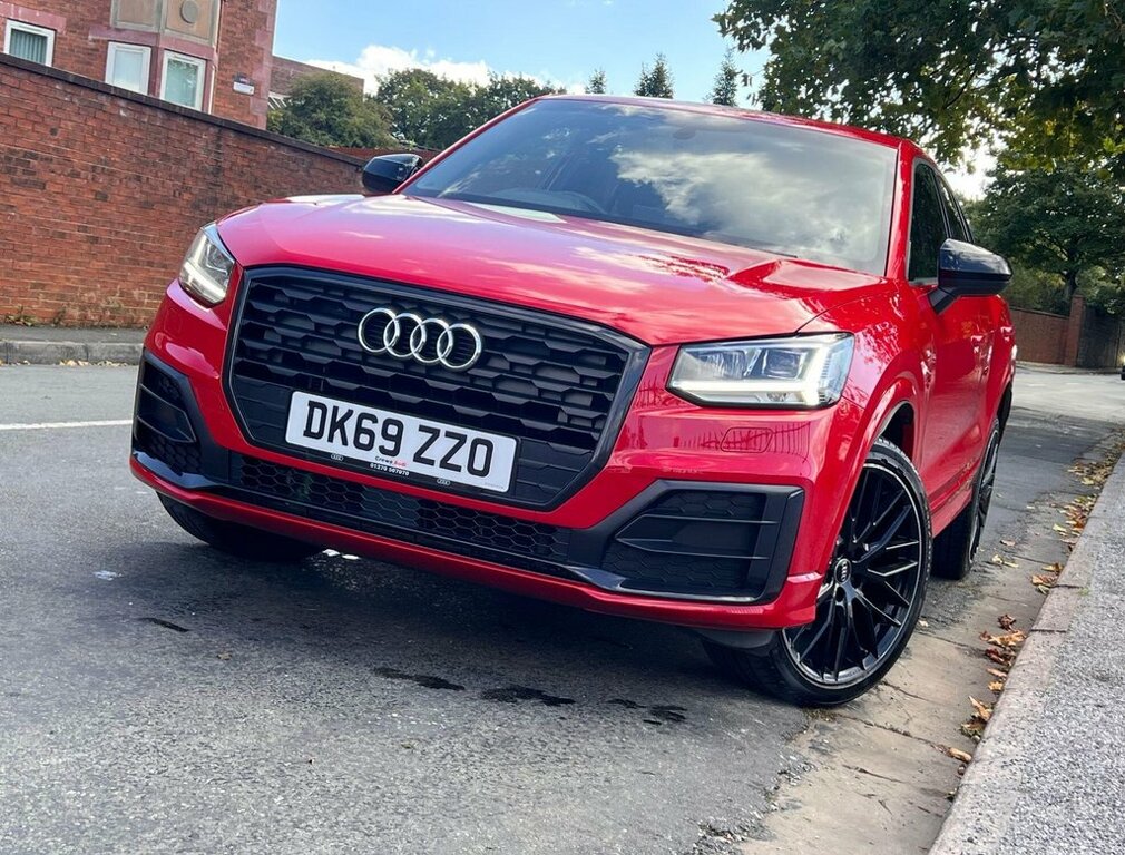 Audi Q2 1.6L Black Edition DK69ZZO Red #3