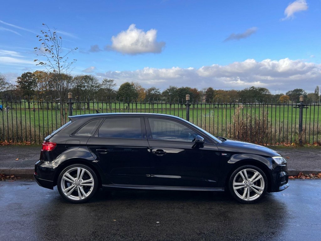 Audi A3 1.6L S Line FH66YYE Black #5