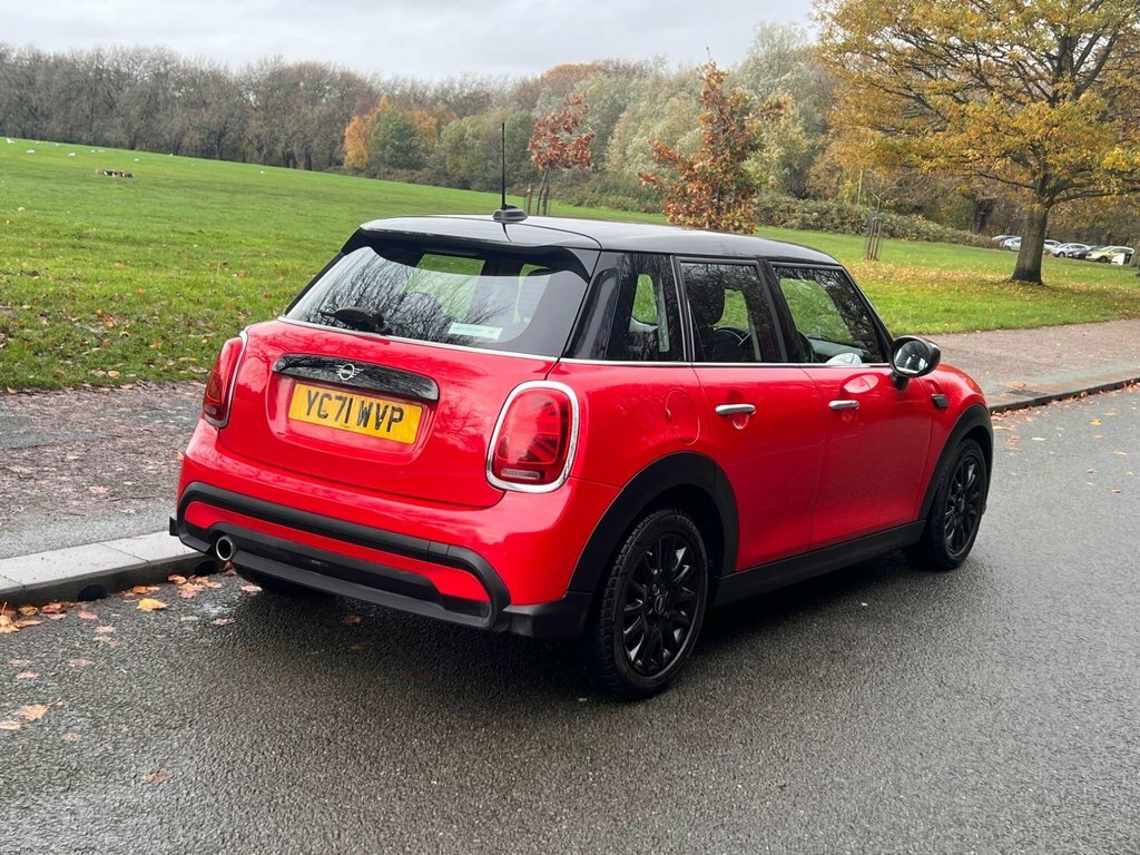Mini Hatch 1.5L Cooper Classic YC71WVP Red #6