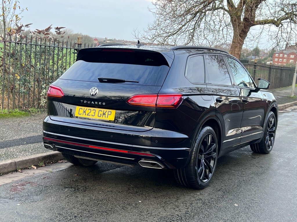 Volkswagen Touareg 3L Black Edition CK23GKP Black #6