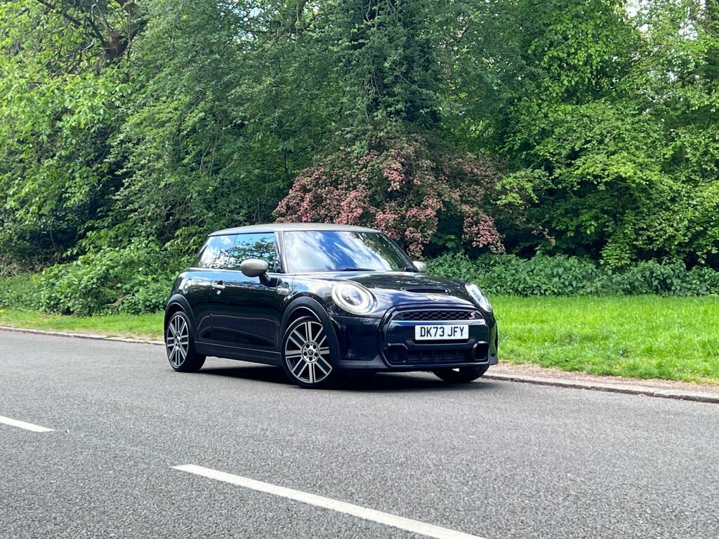 Mini Hatch 2L Cooper S Exclusive DK73JFY Black #4