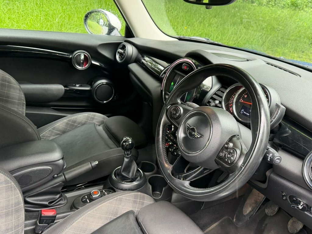 Mini Hatch 1.5L Cooper NJ68DYG Blue #2