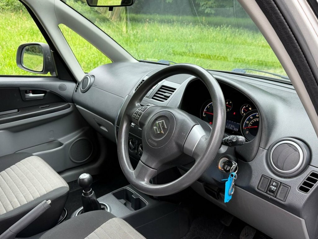 Suzuki SX4 1.6 Sz3 120 Silver #2