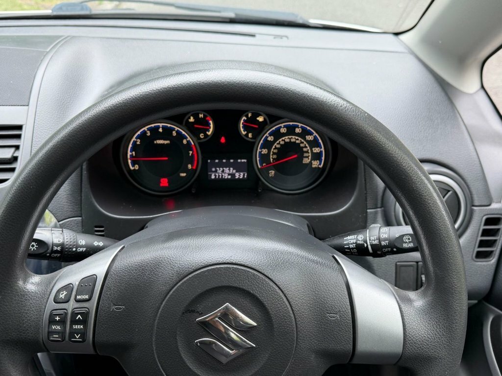Suzuki SX4 1.6 Sz3 120 Silver #17