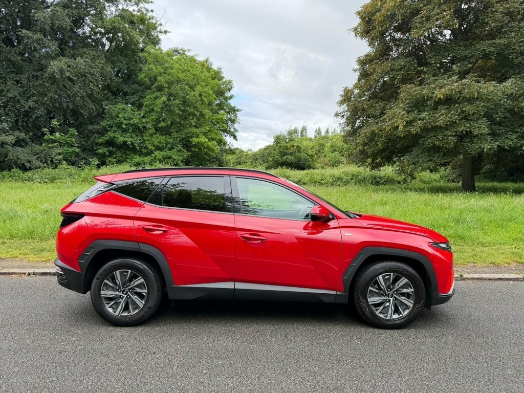 Hyundai Tucson 1.6L Se Connect Red #4