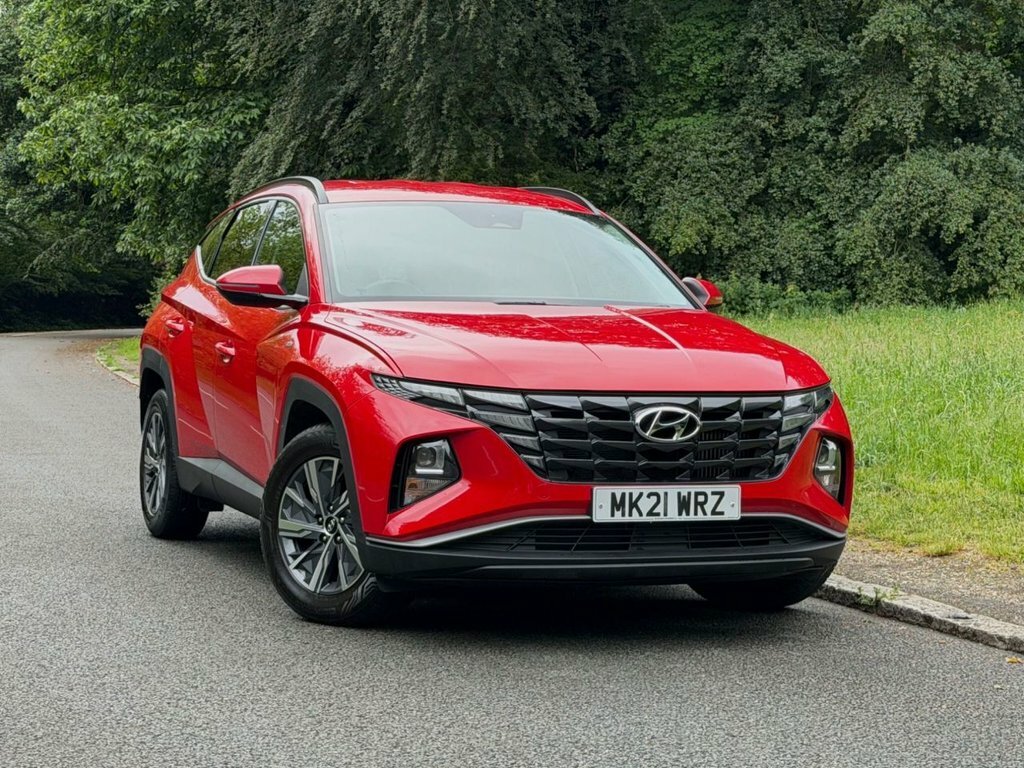 Hyundai Tucson 1.6L Se Connect Red