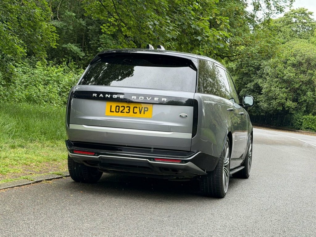 Land Rover Range Rover 4.4L Autobiography 5dr Grey #6
