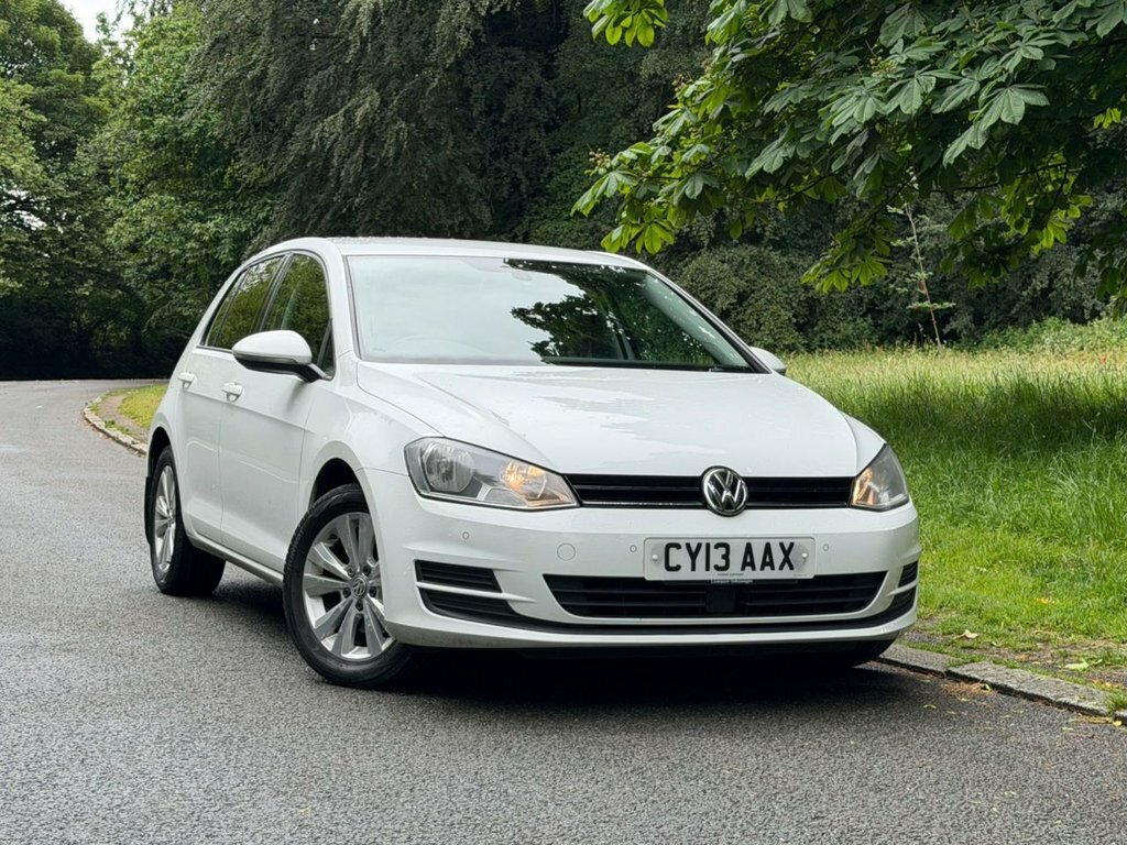 Volkswagen Golf 1L Se White