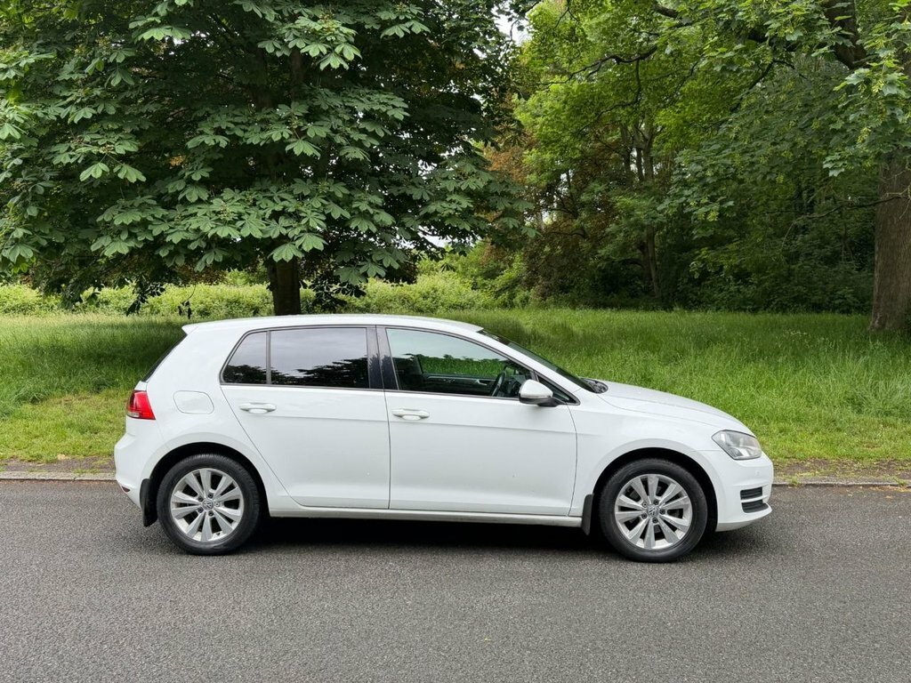 Volkswagen Golf 1L Se CY13AAX White #4