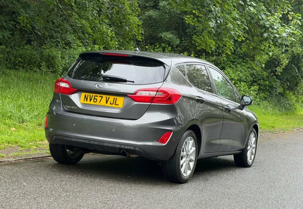 Ford Fiesta 1L Titanium NV67VJL Grey #4
