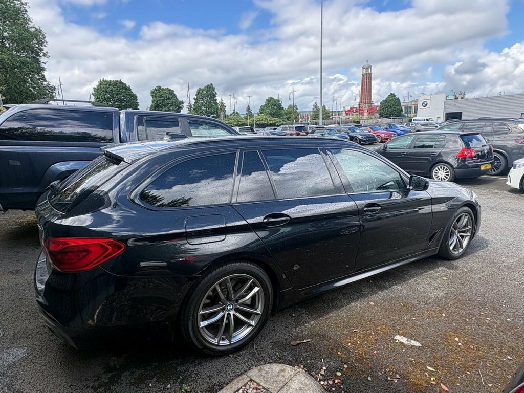 BMW 5 Series 2L M Sport Black #5