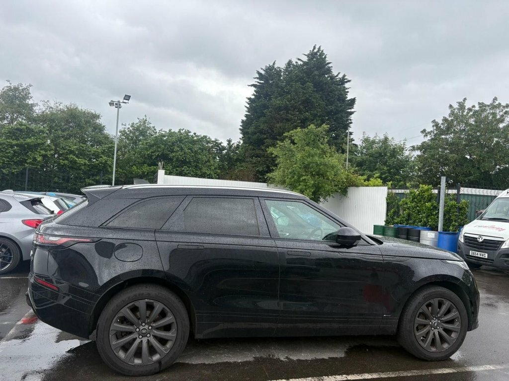 Land Rover Range Rover Velar 2L R-dynamic S PF68PCY Black #4
