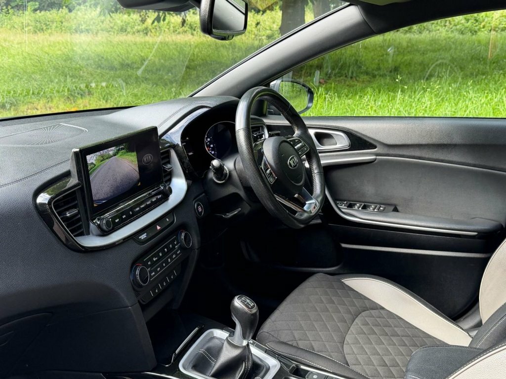 Kia Proceed Proceed Gt-line Isg Black #11