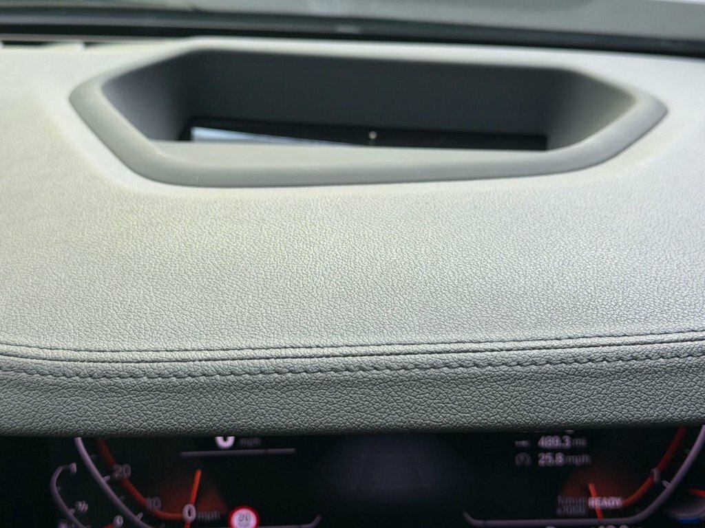 BMW 5 Series Se Black #24