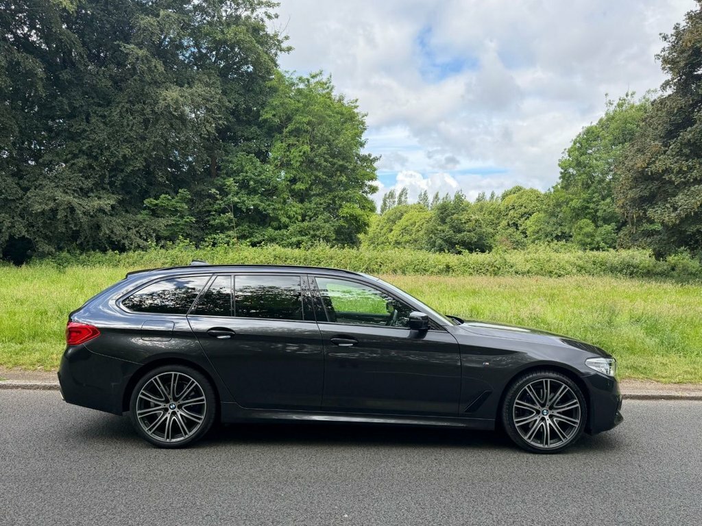 BMW 5 Series 3L M Sport Grey #3