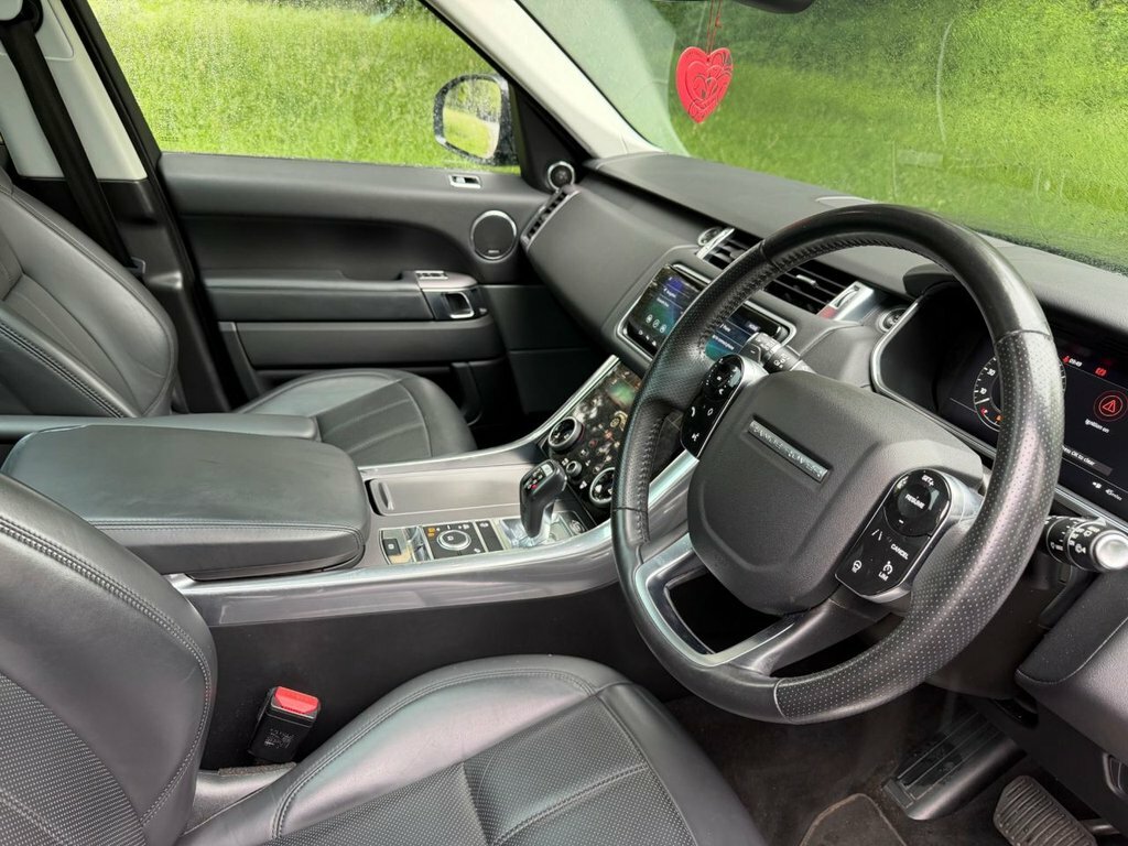 Land Rover Range Rover Sport 3L Hse DF19BKE Black #2