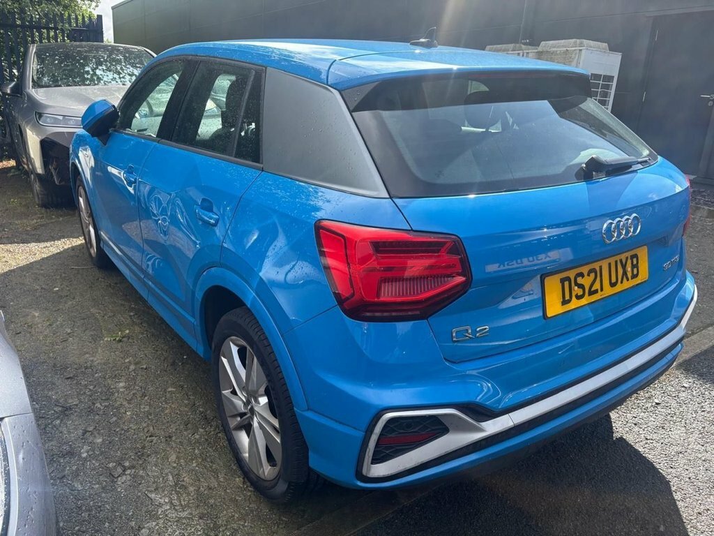 Audi Q2 1L S Line DS21UXB Blue #6