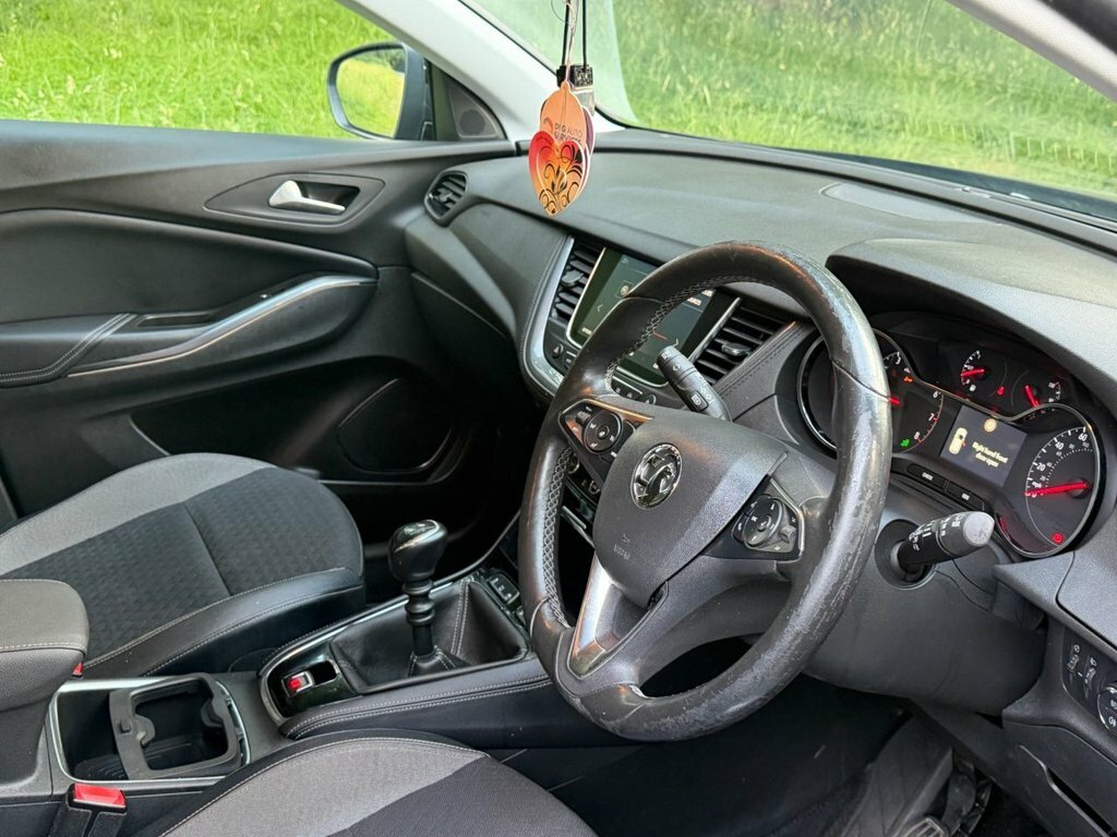 Vauxhall Grandland X 1.2L Sport Nav DE68ZNW Black #2