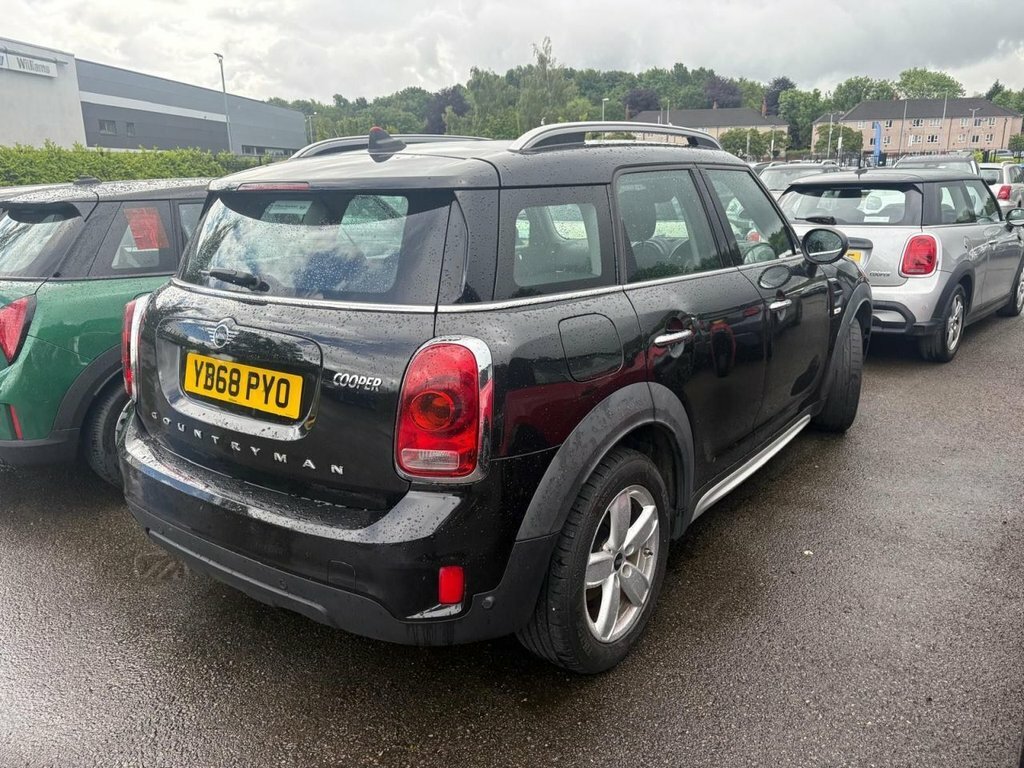 Mini Countryman 1.5L Cooper Classic YB68PYO Black #4