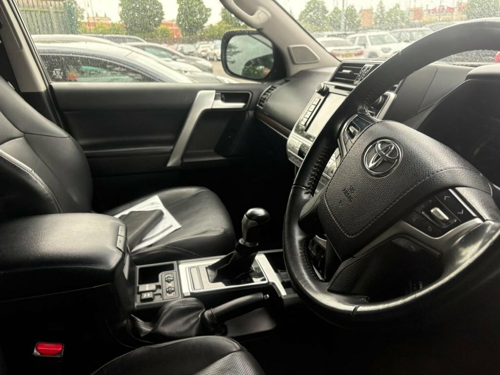 Toyota Land Cruiser 2.8L Icon Grey #6