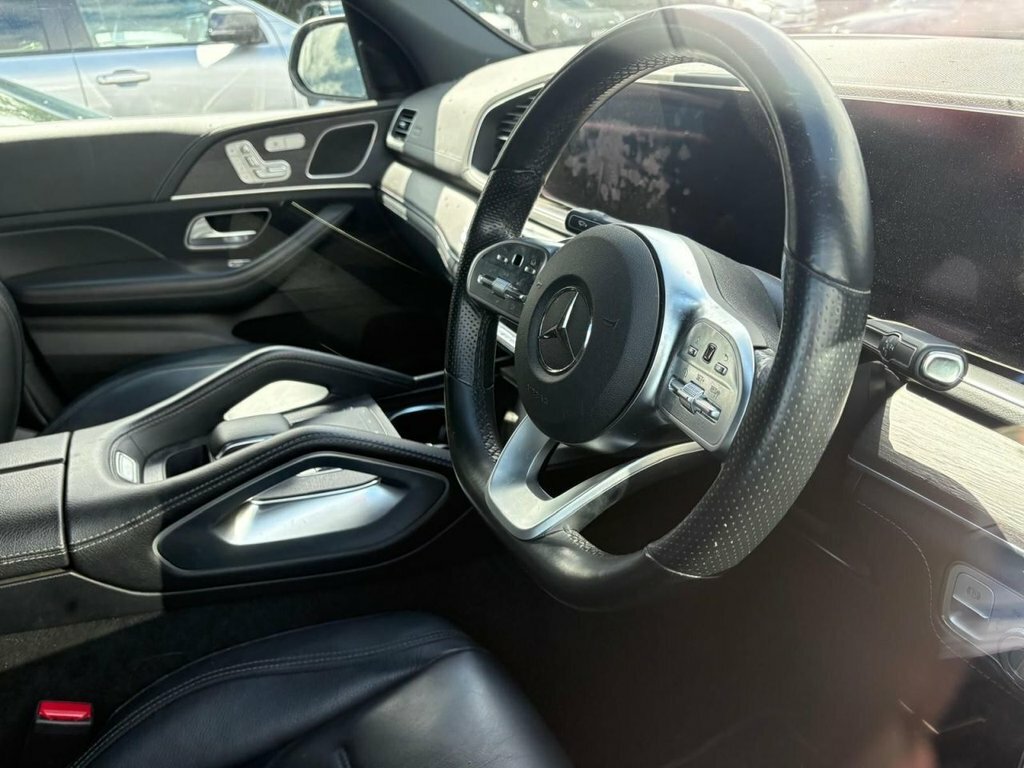 Mercedes-Benz GLE Class 2L Amg Line Black #5
