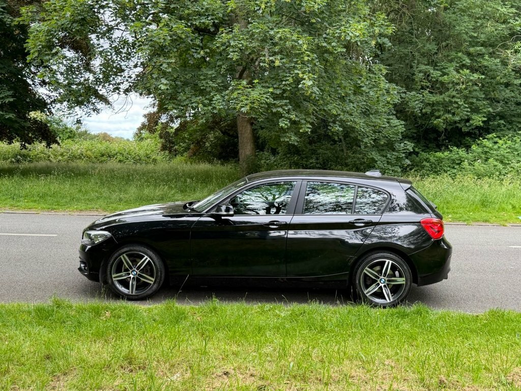 BMW 1 Series 1.5L Sport Black #5