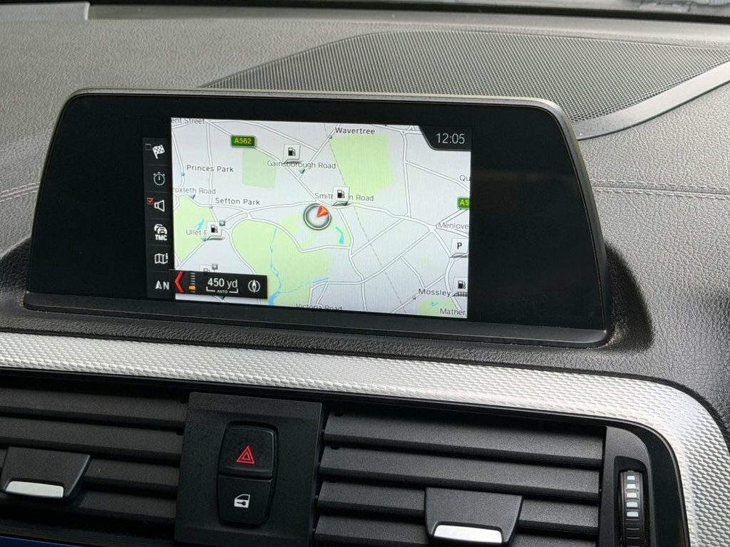 BMW 1 Series 118D M Sport White #17