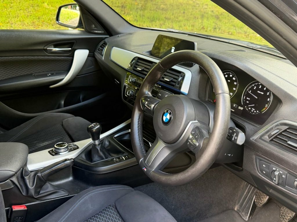 BMW 1 Series 118D M Sport White #2