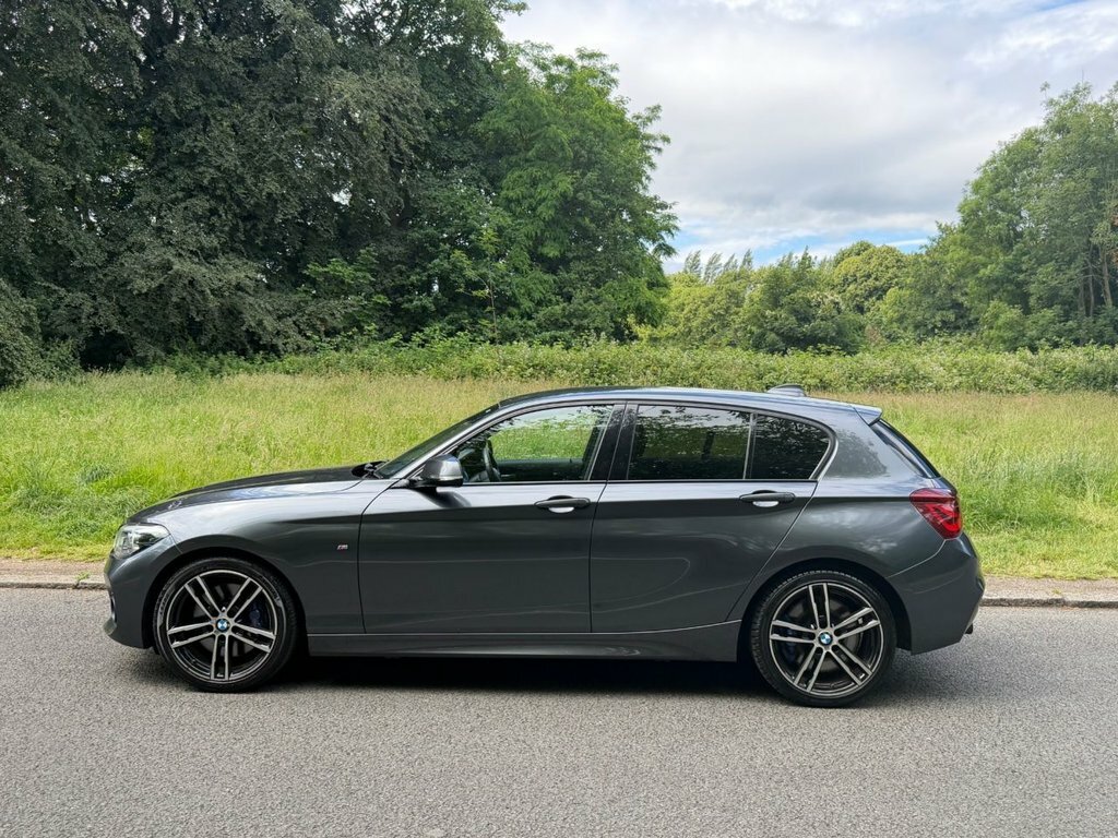 BMW 1 Series 118D M Sport White #6
