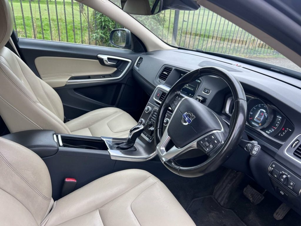 Volvo V60 2L Se Lux Nav Grey #2
