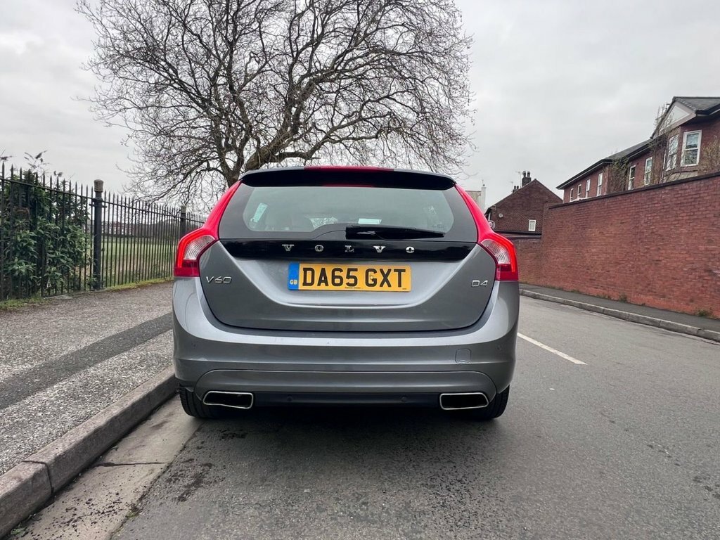 Volvo V60 D4 Se Lux Nav Gold #9